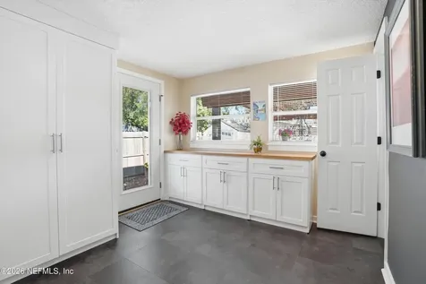 4527 Hercules Avenue Jacksonville FL 32205