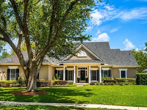 3767 Vickers Lake Drive Jacksonville FL 32224