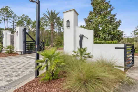 828 Stillwater Boulevard St. Johns FL 32259