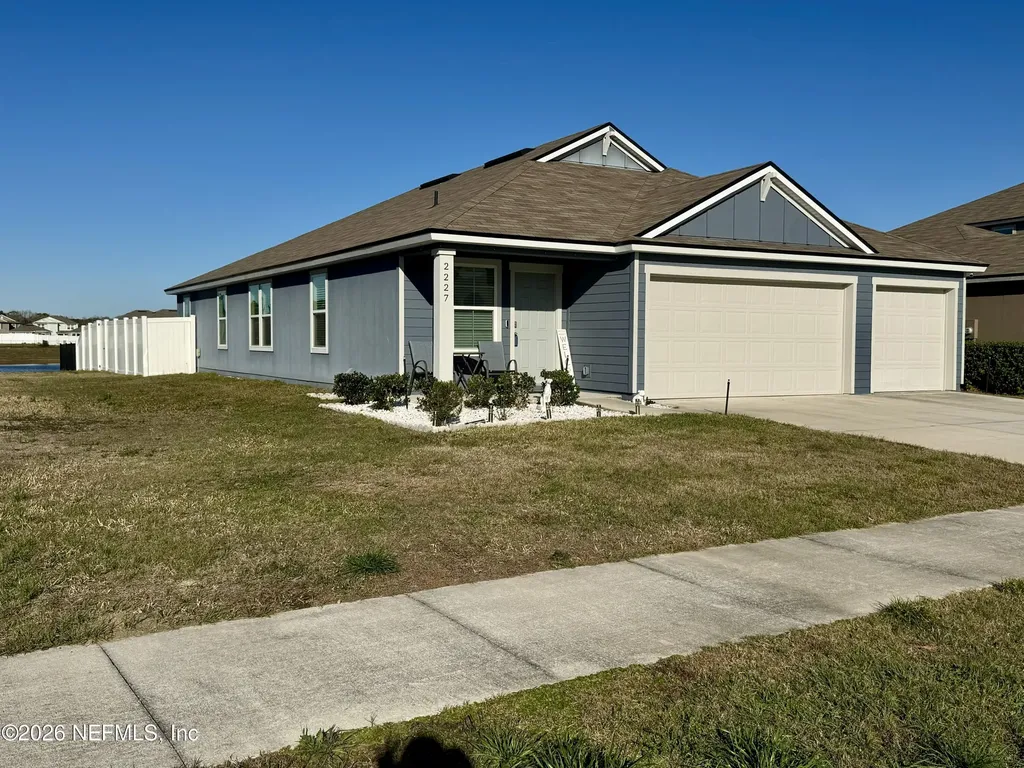 2227 Falling Star Lane Green Cove Springs FL 32043
