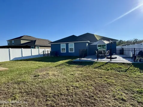 2227 Falling Star Lane Green Cove Springs FL 32043