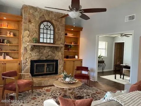 26 Fox Valley Drive Orange Park FL 32073