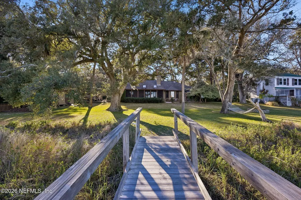 97146 Pirates Point Road Yulee FL 32097
