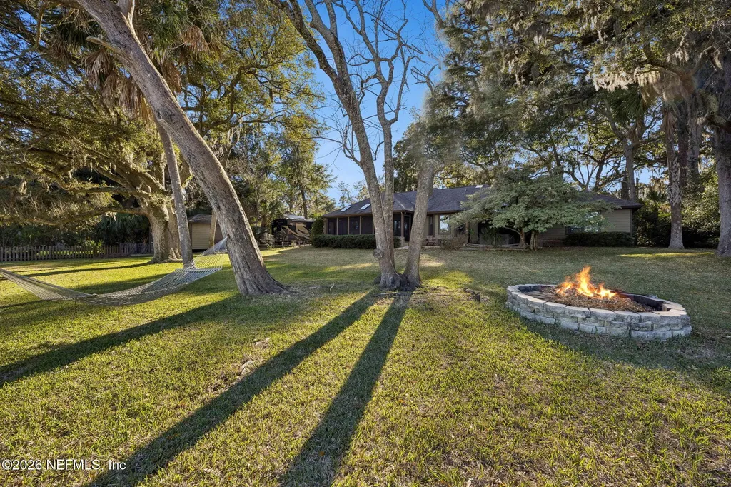 97146 Pirates Point Road Yulee FL 32097