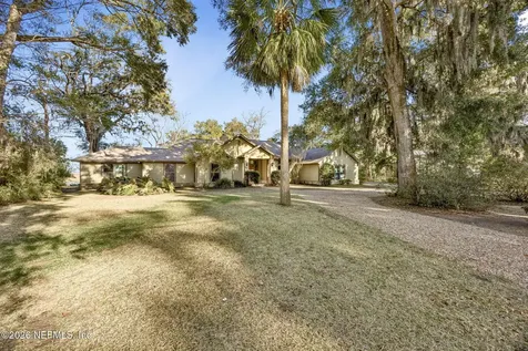 97146 Pirates Point Road Yulee FL 32097