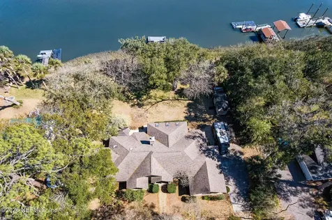 97146 Pirates Point Road Yulee FL 32097