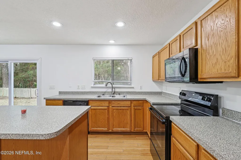 7222 Beekman Lake Drive S Jacksonville FL 32222