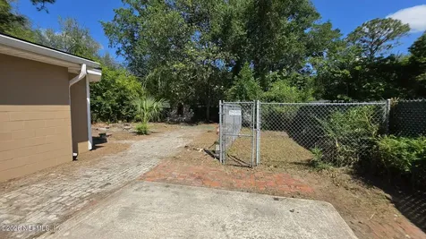 4934 Donnybrook Avenue Jacksonville FL 32208