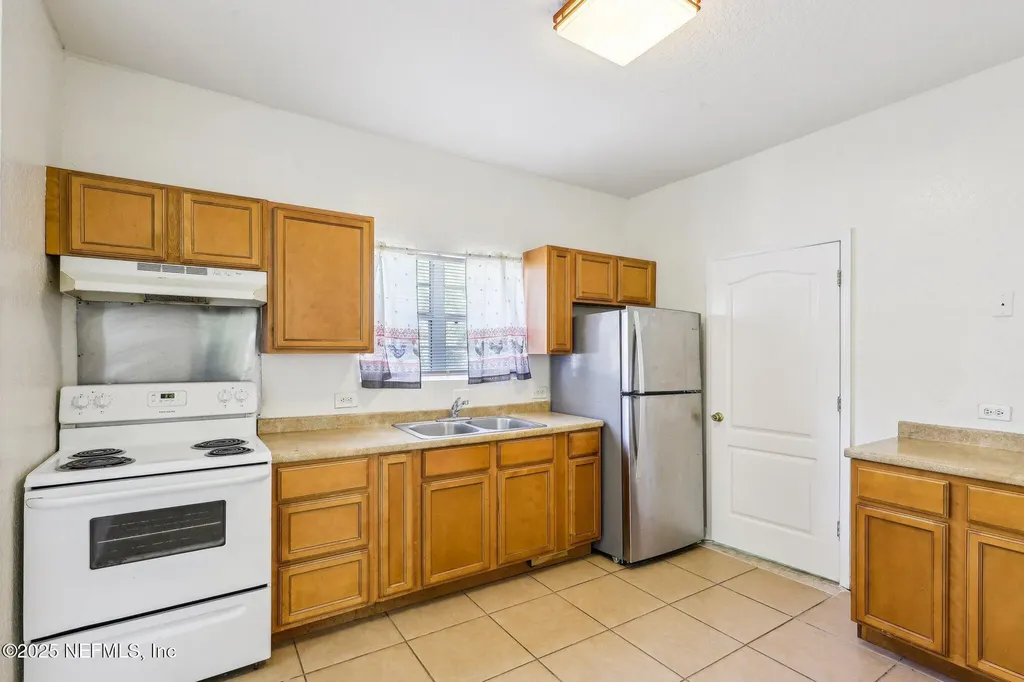 1071 Scriven Street Jacksonville FL 32209