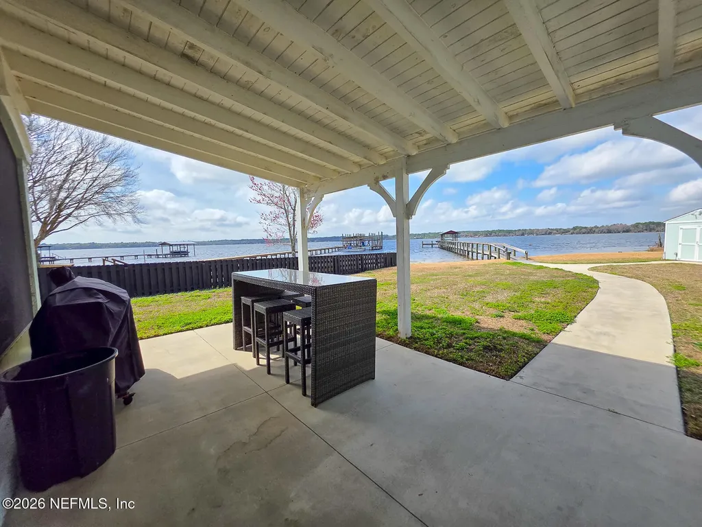 108 Maple Terrace Florahome FL 32140