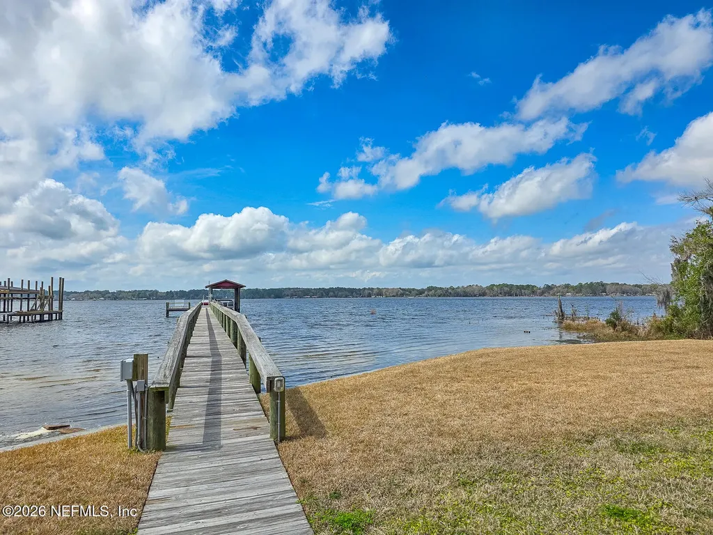 108 Maple Terrace Florahome FL 32140