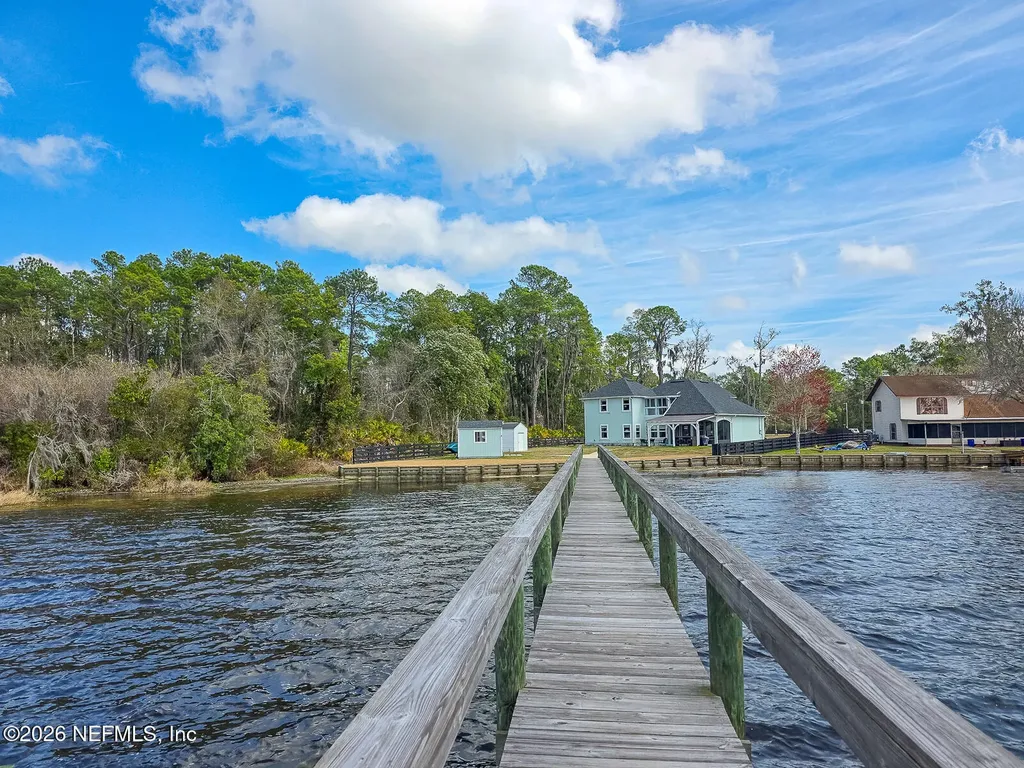 108 Maple Terrace Florahome FL 32140
