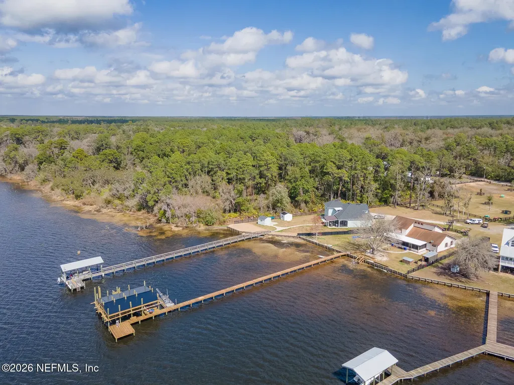 108 Maple Terrace Florahome FL 32140