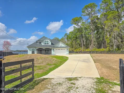 108 Maple Terrace Florahome FL 32140