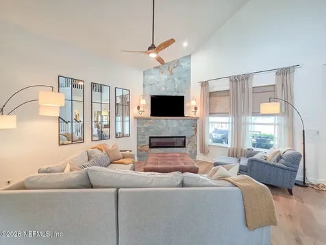 108 Maple Terrace Florahome FL 32140