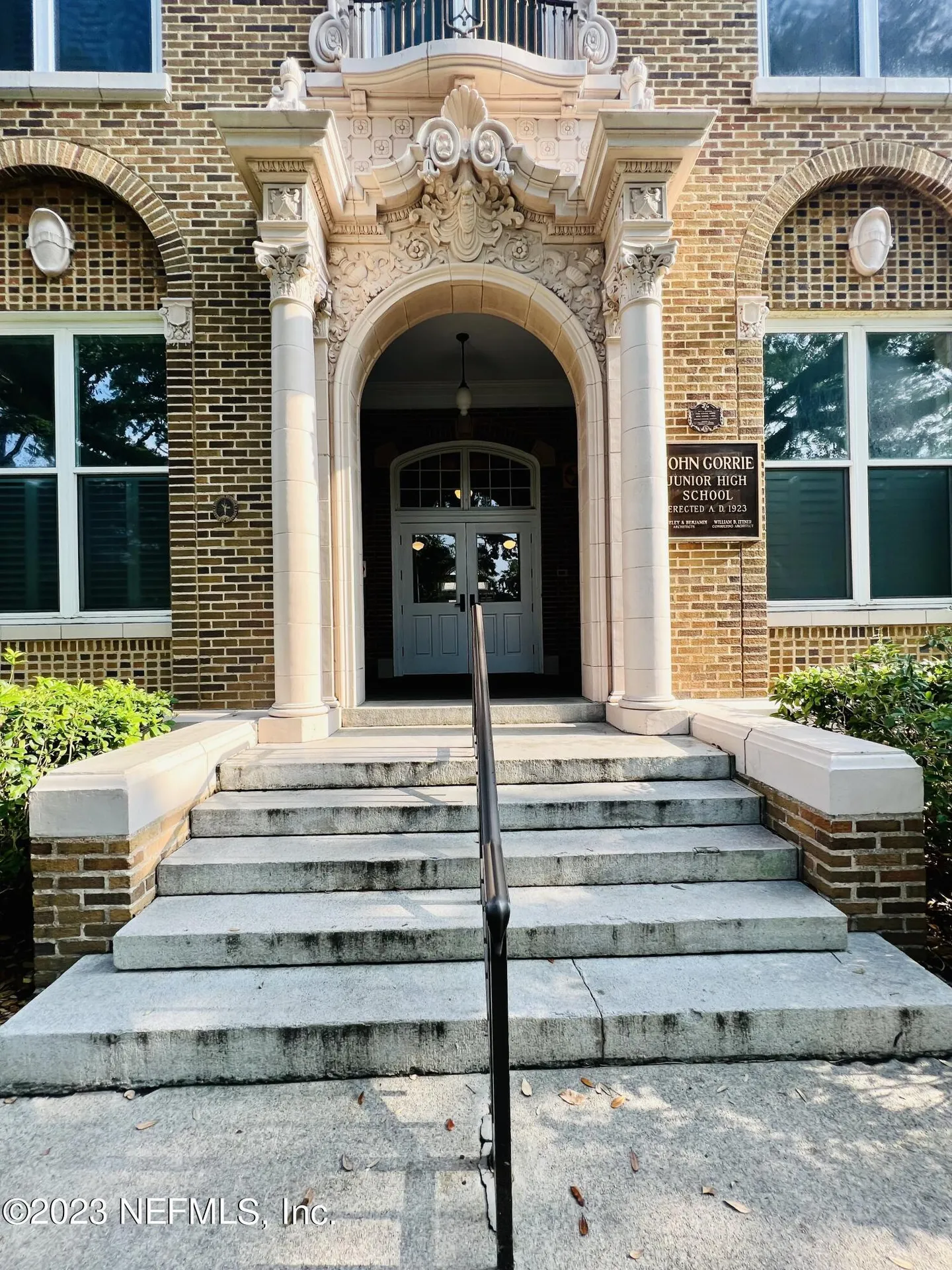 2525 College Street Jacksonville FL 32204