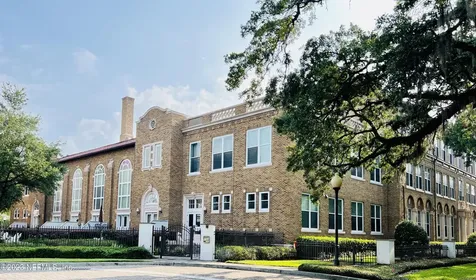2525 College Street Jacksonville FL 32204