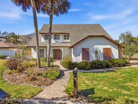1890 Beachside Court Atlantic Beach FL 32233