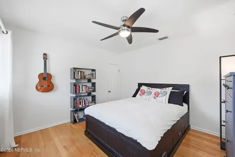 1890 Beachside Court Atlantic Beach FL 32233