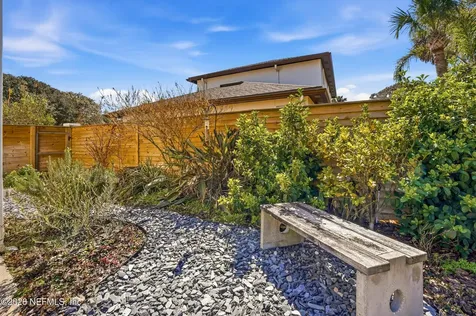 1890 Beachside Court Atlantic Beach FL 32233