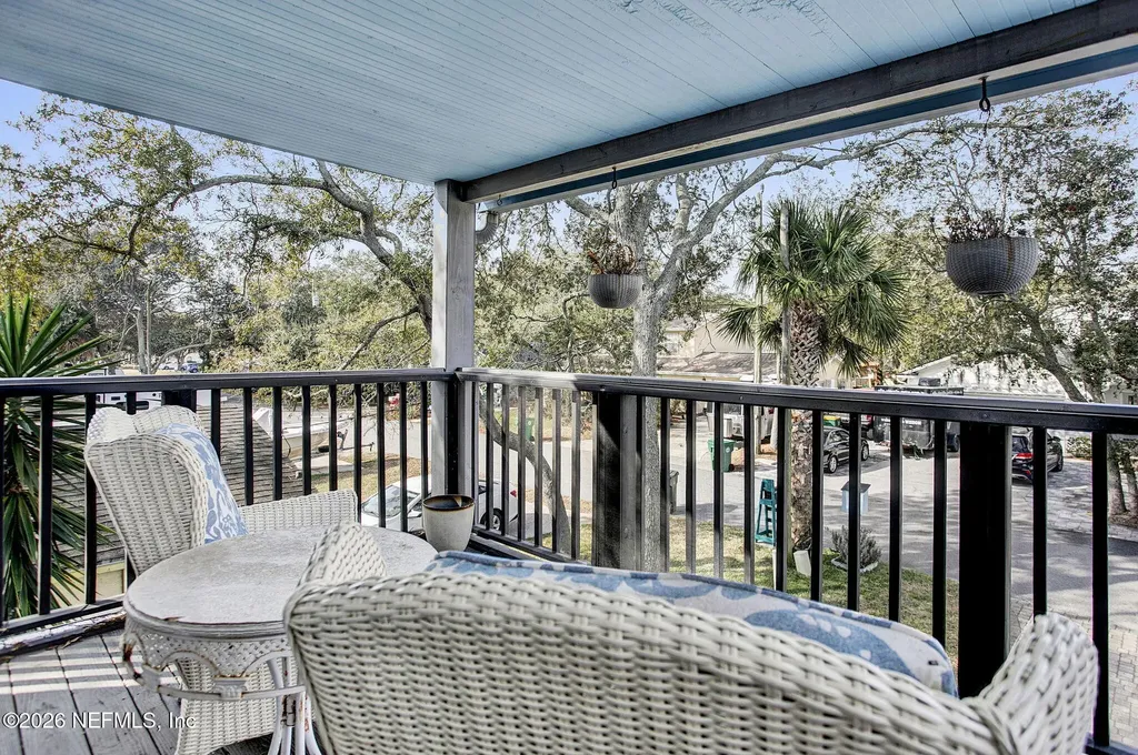1091 13th Street N Jacksonville Beach FL 32250