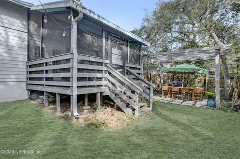 1091 13th Street N Jacksonville Beach FL 32250