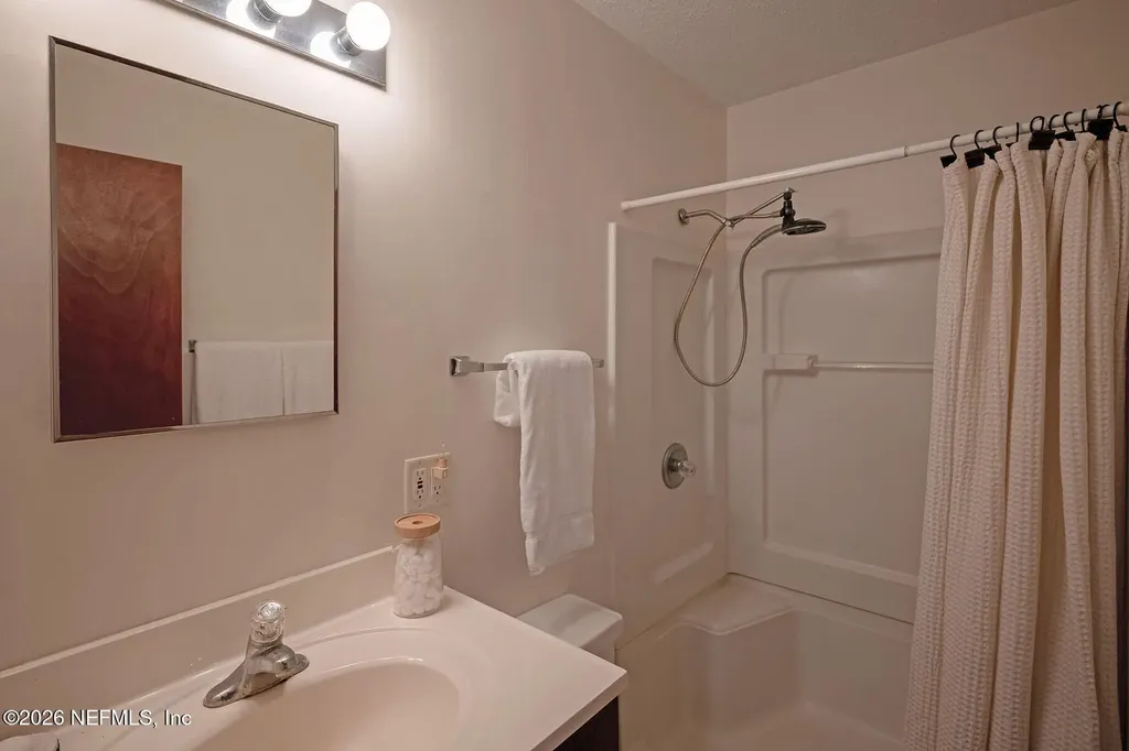 1010 Calle Corta Fernandina Beach FL 32034