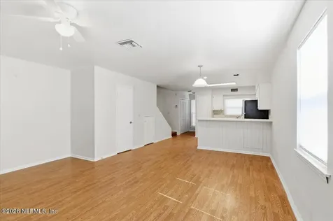 154 Pine Street Atlantic Beach FL 32233