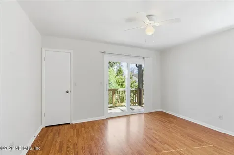 154 Pine Street Atlantic Beach FL 32233