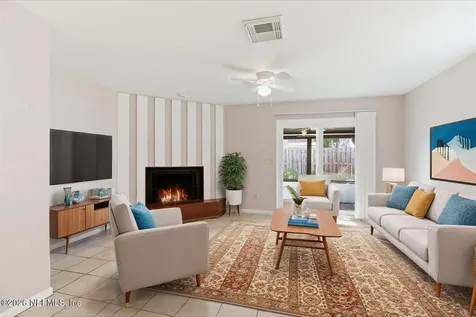 154 Pine Street Atlantic Beach FL 32233