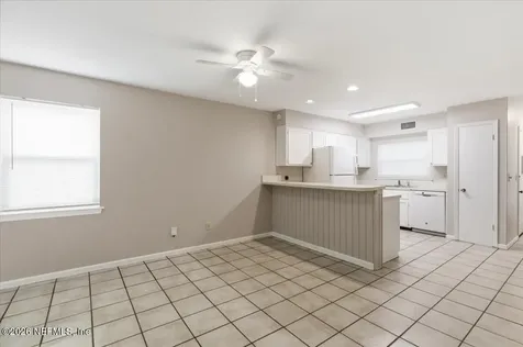 154 Pine Street Atlantic Beach FL 32233