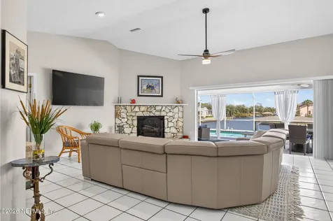 12 Crandell Court Palm Coast FL 32137