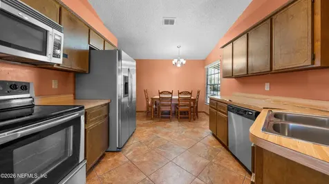 8357 Wilson Boulevard Jacksonville FL 32210