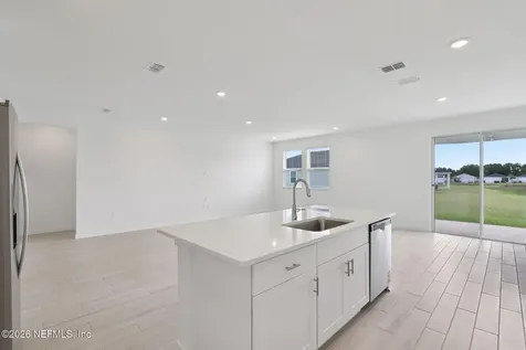 7414 Everett Forest Drive Jacksonville FL 32219