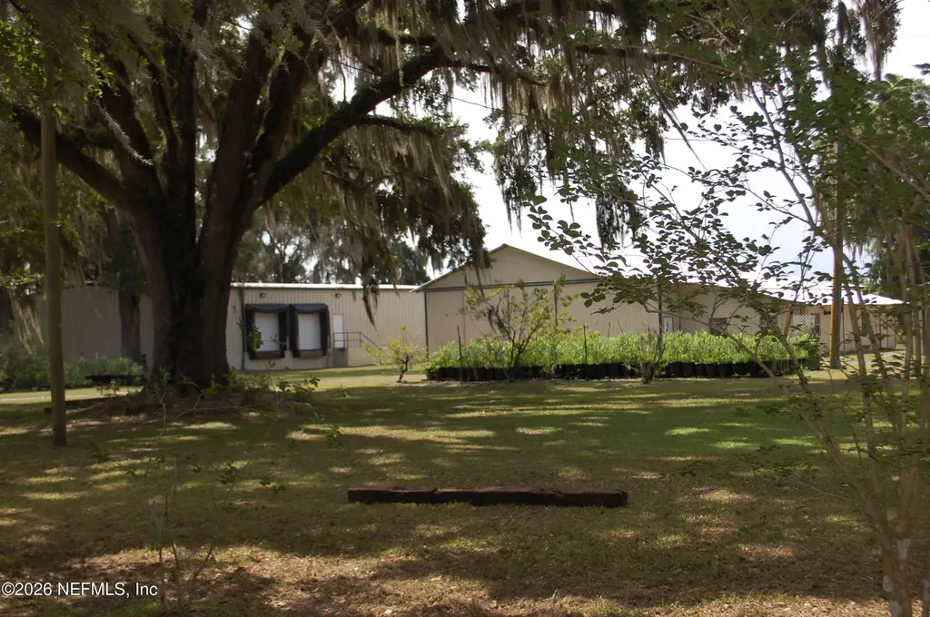 18811 SE 243rd Street Hawthorne FL 32640