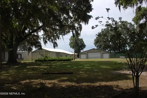18811 SE 243rd Street Hawthorne FL 32640