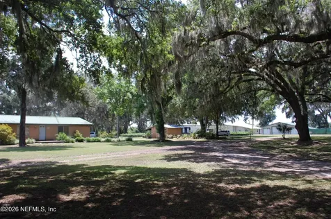 18811 SE 243rd Street Hawthorne FL 32640
