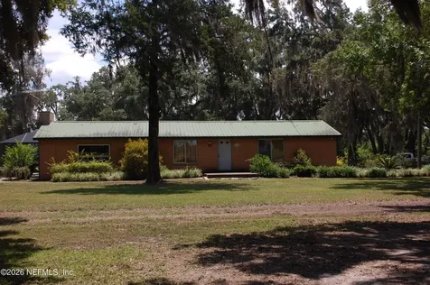 18811 SE 243rd Street Hawthorne FL 32640