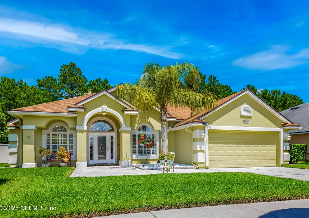 3781 Victoria Lakes Drive E Jacksonville FL 32226