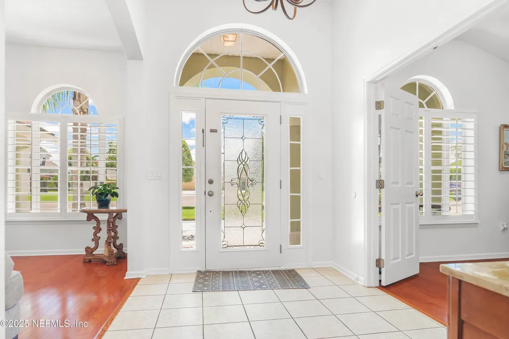 3781 Victoria Lakes Drive E Jacksonville FL 32226