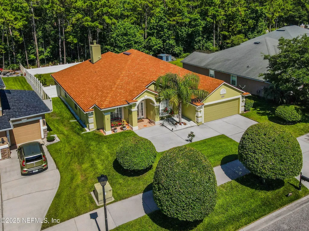 3781 Victoria Lakes Drive E Jacksonville FL 32226