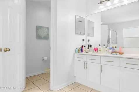 3781 Victoria Lakes Drive E Jacksonville FL 32226