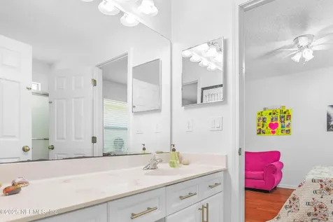 3781 Victoria Lakes Drive E Jacksonville FL 32226
