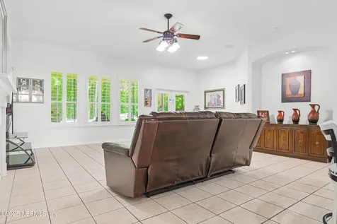 3781 Victoria Lakes Drive E Jacksonville FL 32226