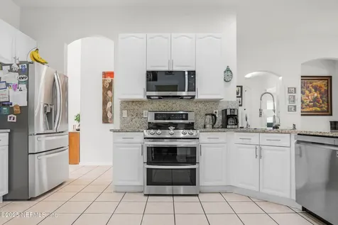 3781 Victoria Lakes Drive E Jacksonville FL 32226