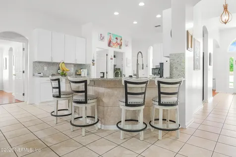 3781 Victoria Lakes Drive E Jacksonville FL 32226