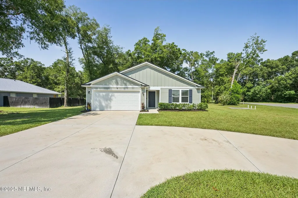 2400 Lundy Road Palatka FL 32177