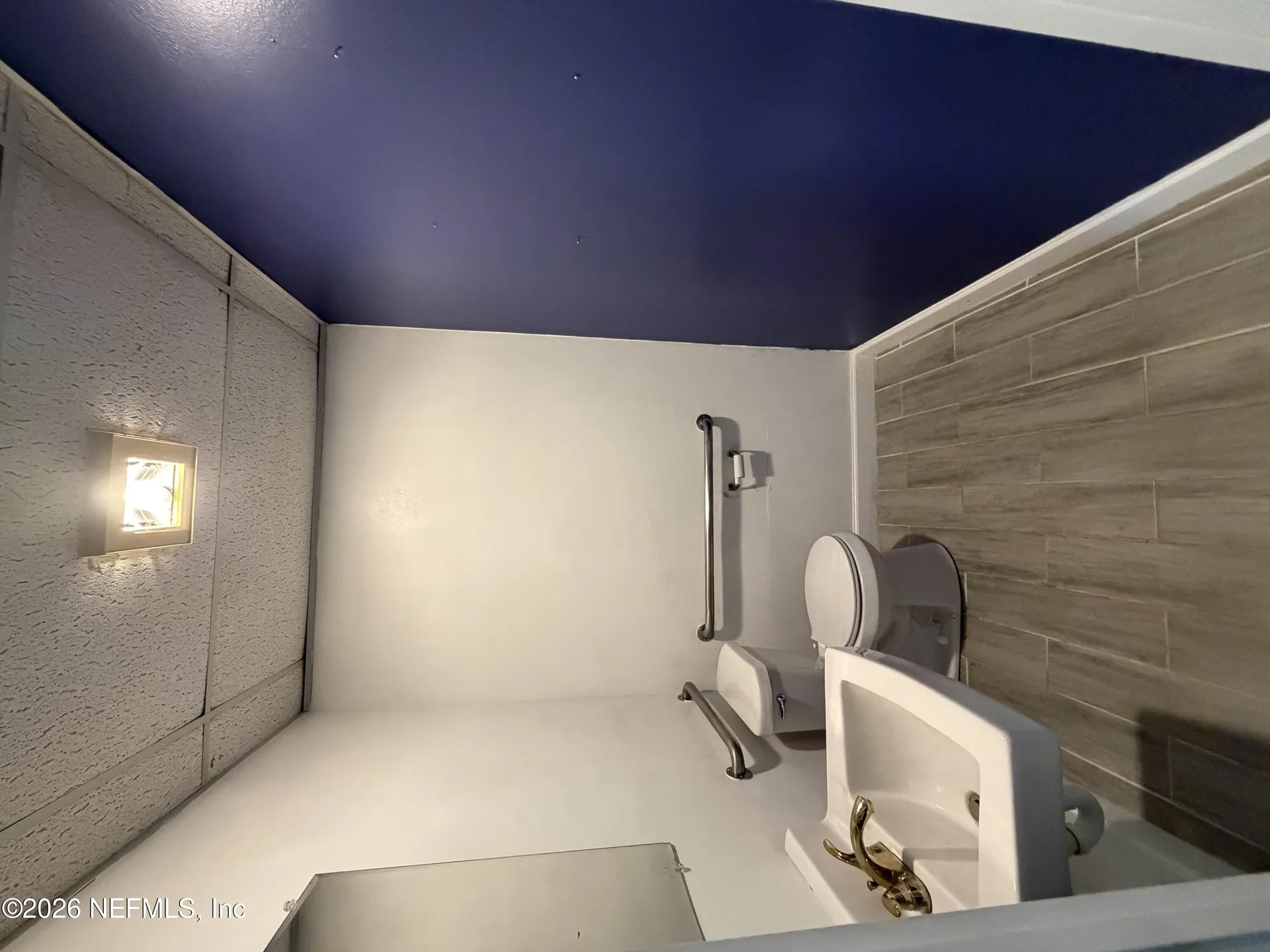 550 N Balmoral Circle Jacksonville FL 32218
