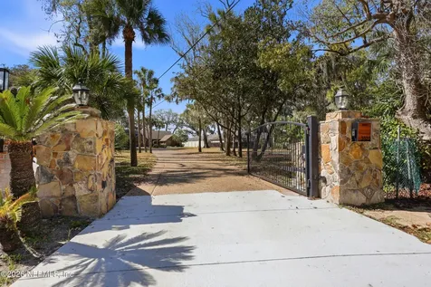 3523 Hilliard Road Jacksonville FL 32217