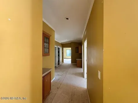 390 E River Road East Palatka FL 32131
